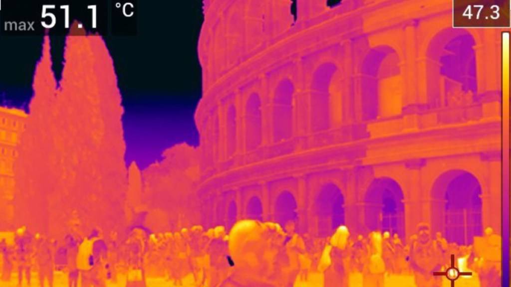 ¡Arde Roma! Cámara infrarroja registra hasta 50ºC en El Coliseo y en El Vaticano