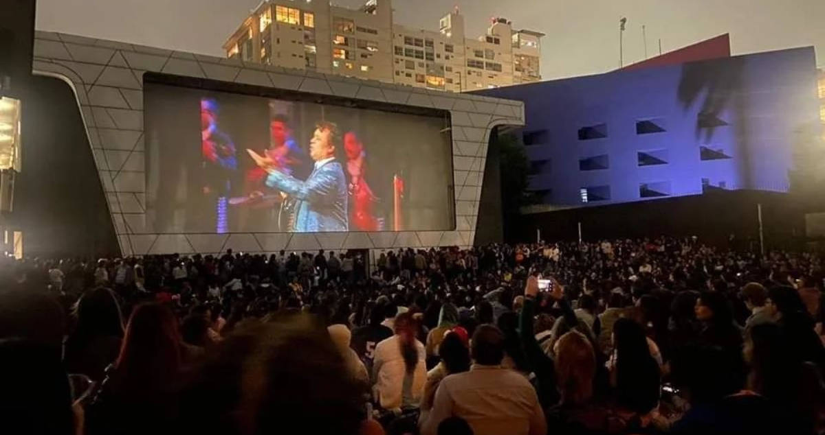 Cineteca Nacional cancela proyección del concierto de Juan Gabriel en Bellas Artes