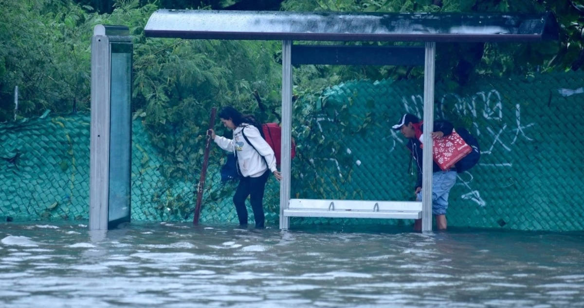 Lluvias seguirán durante la noche y madrugada en Edomex y CDMX