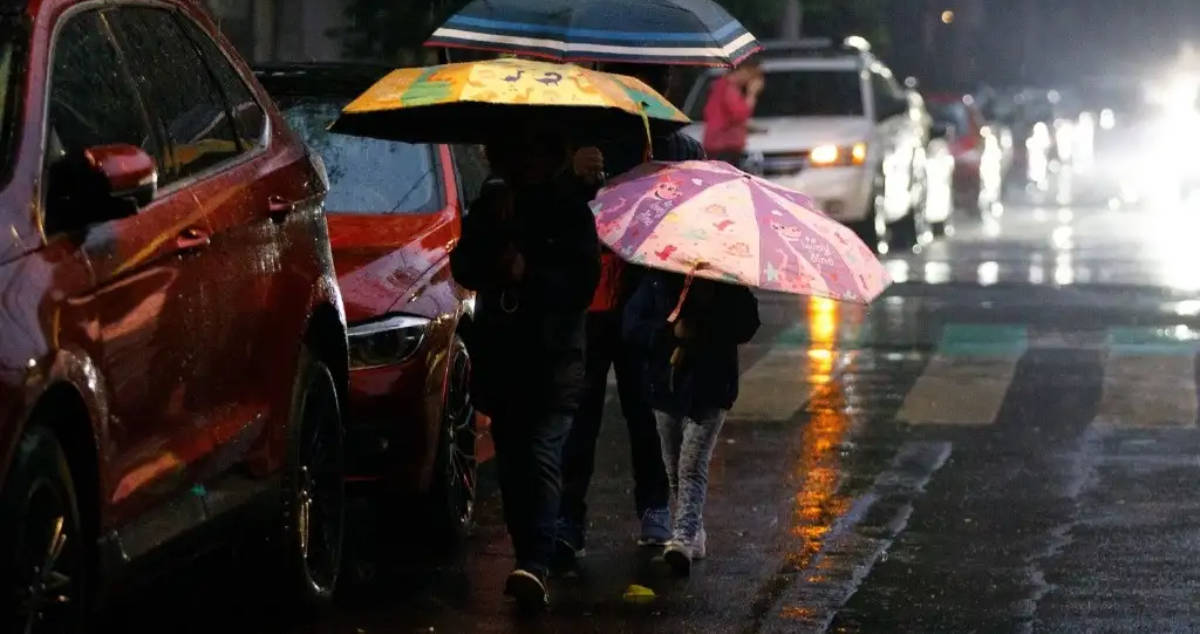 Estas fechas FRENTE FRÍO 1 y ONDA TROPICAL 21 dejarán lluvias torrenciales