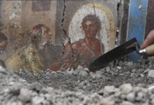 Arqueólogos descubren casa en Pompeya adornada con frescos