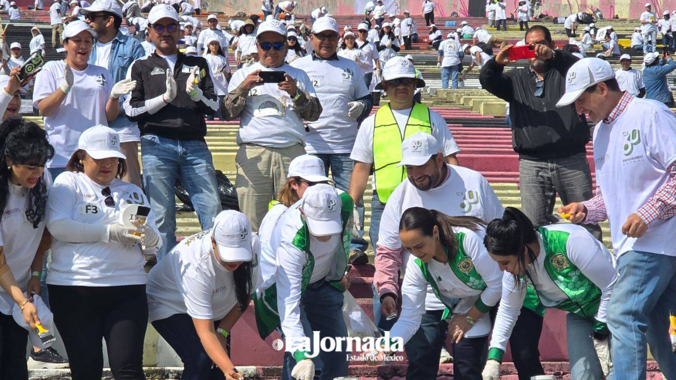 Restauración de la Obra ARATMOSFERA en CU UAEMex