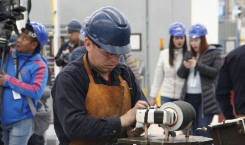 Esto es lo que dice la Ley Federal del Trabajo sobre descontar el día por llegar tarde al trabajo.